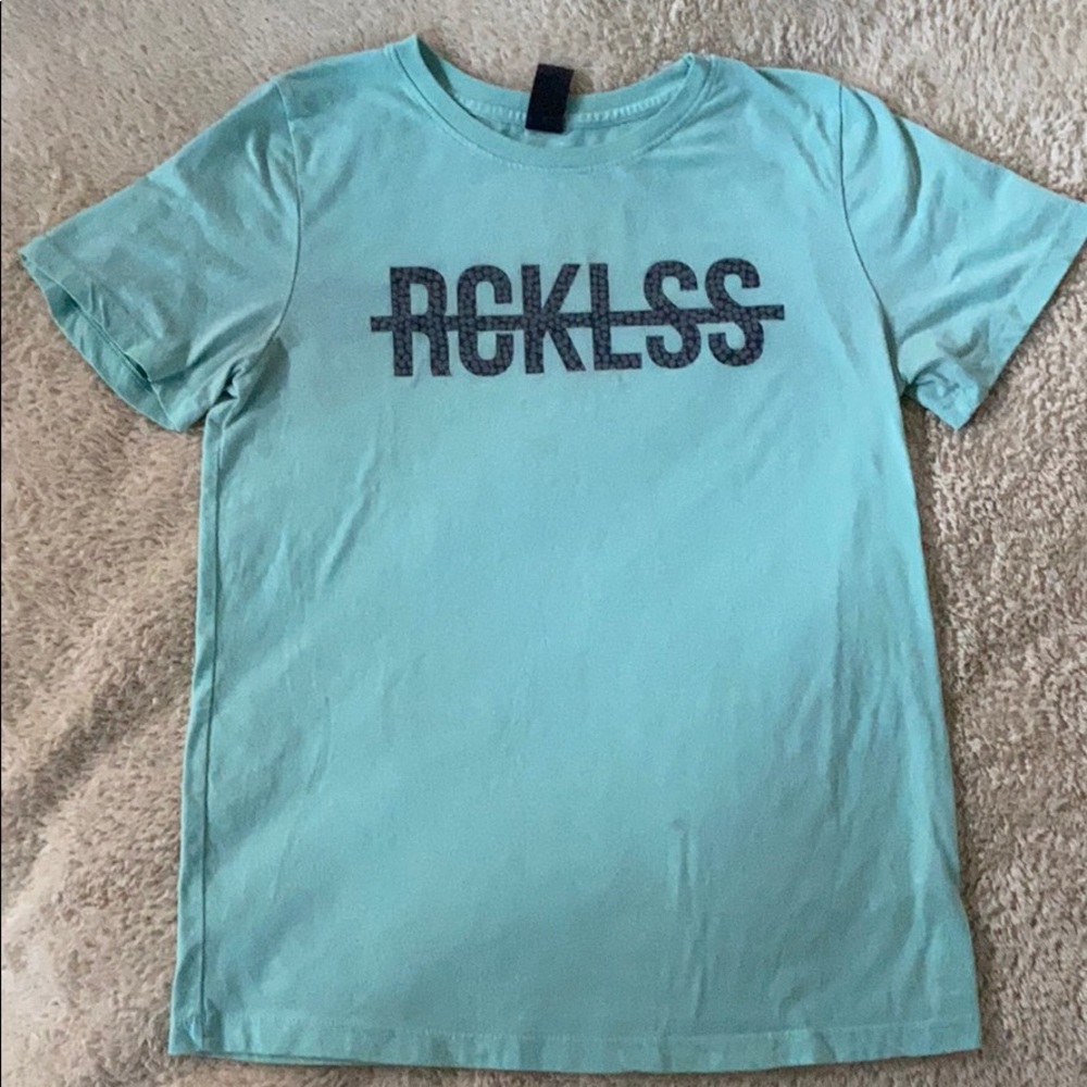 🔴 Young and Reckless t-shirt